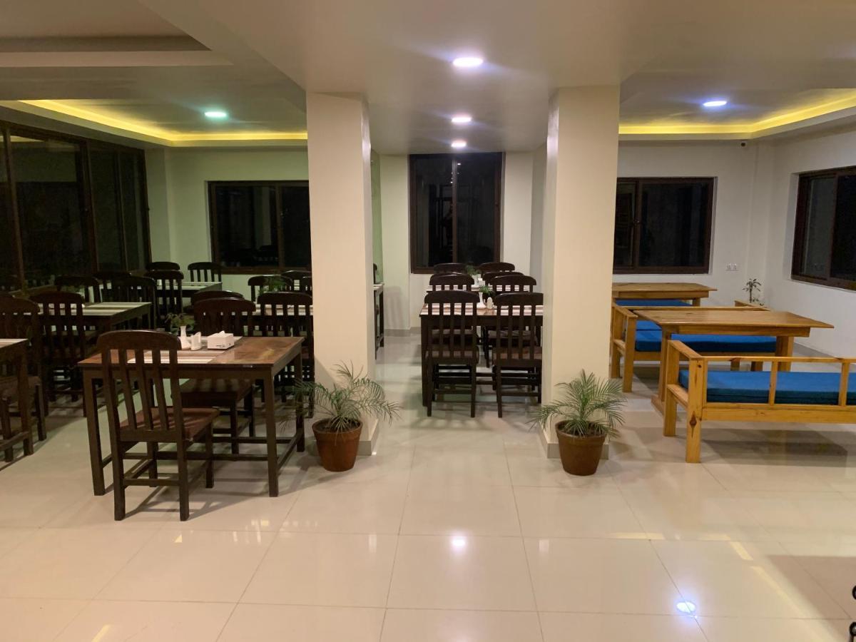 Hotel Sakura Durbar Nagarkot Buitenkant foto