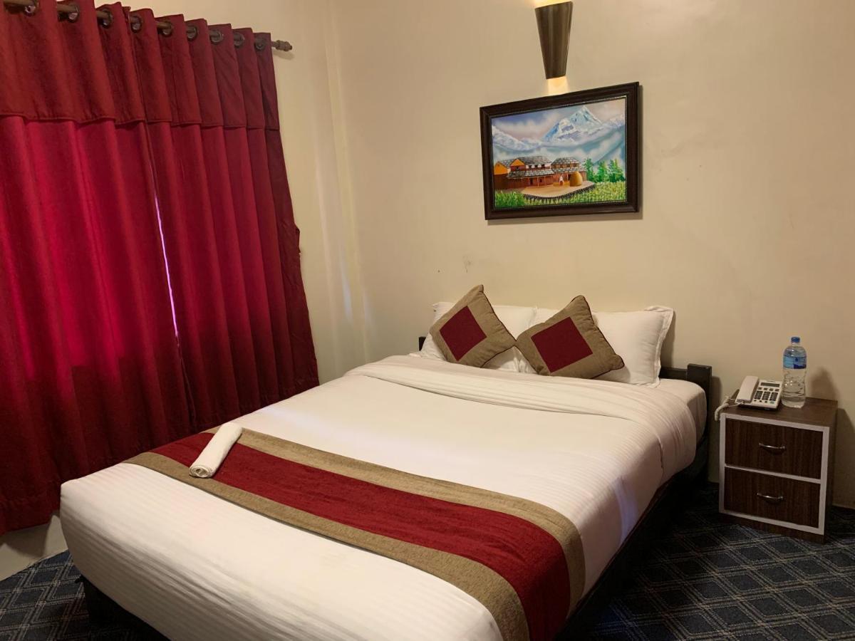 Hotel Sakura Durbar Nagarkot Buitenkant foto